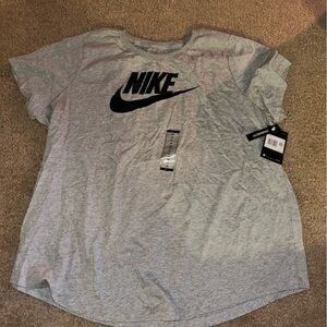 NWT NIKE plus t shirt women's cut